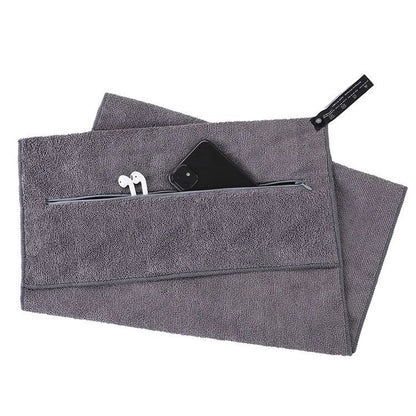 FlexTowel – Sport Gym Towel with Compact Zipper Pocket